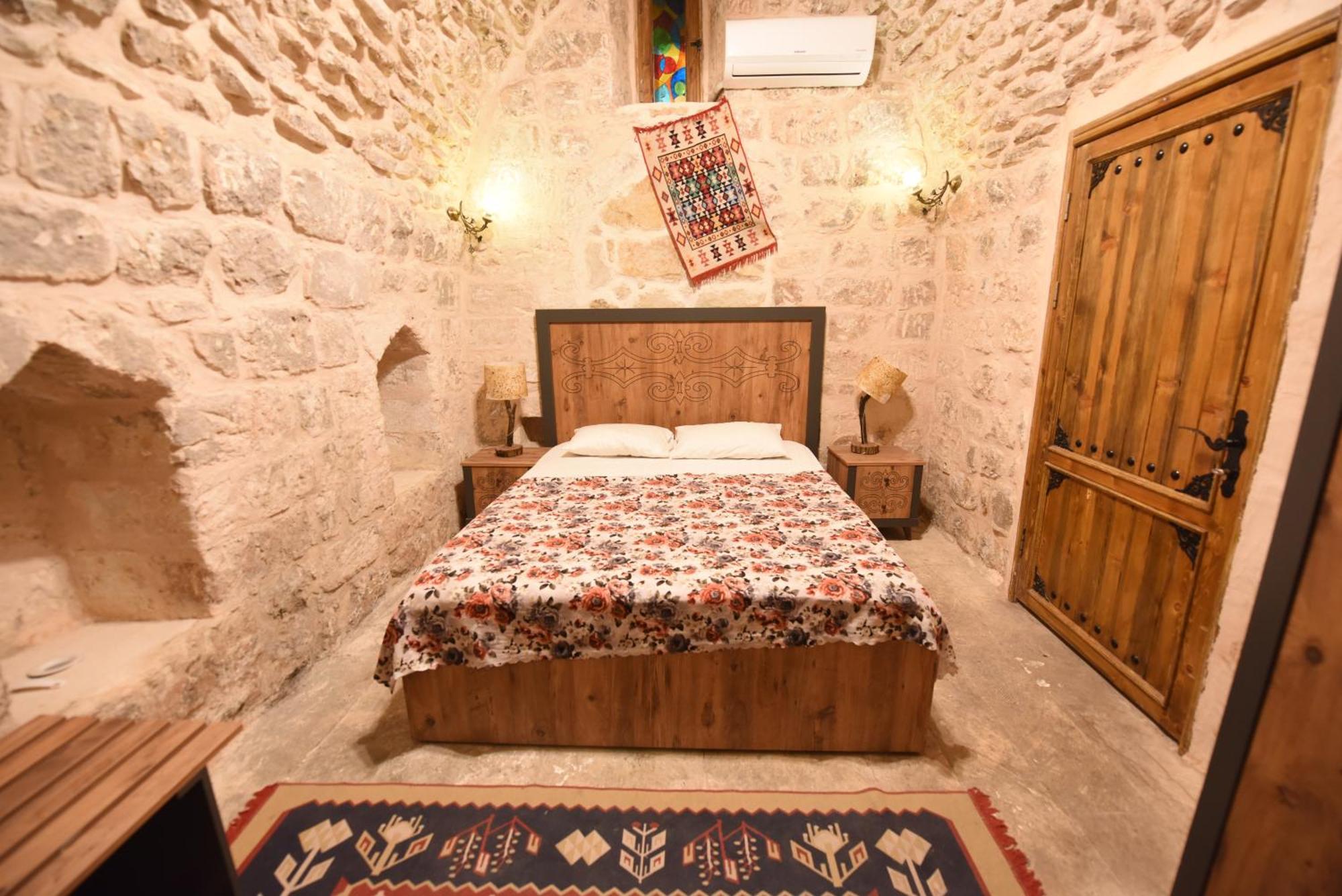 Artuklu Kervansaray Hotel Mardin Exterior photo
